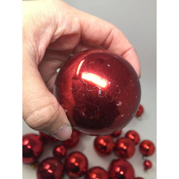 33 Red Shiny Christmas Tree Ornaments - Picture 7 of 13